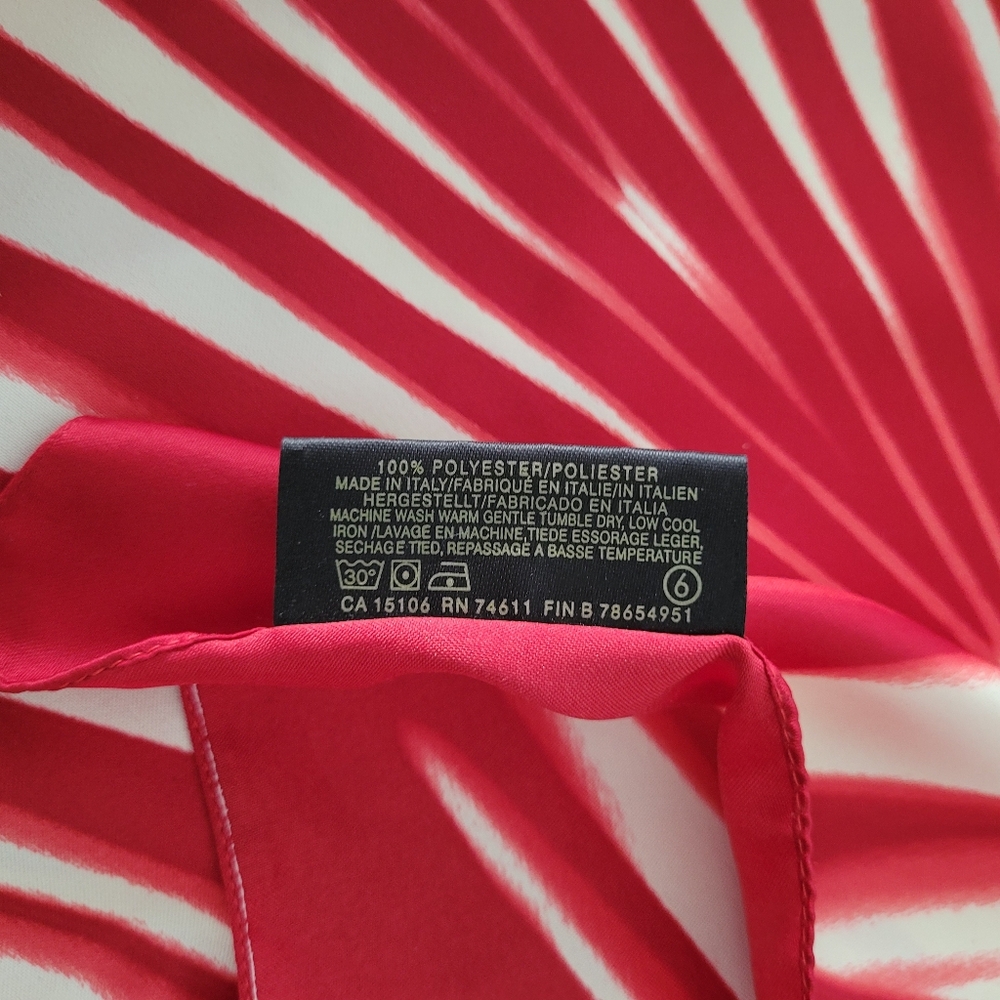 Tie Rack Square Polyester scarf - Picture 3 of 6